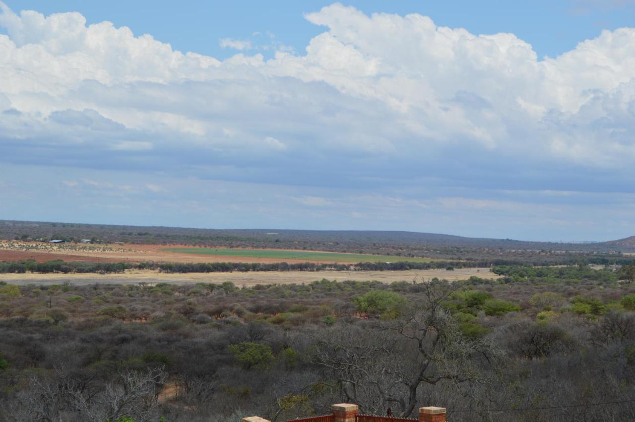 Jaagbaan Lodge Mokopane Esterno foto